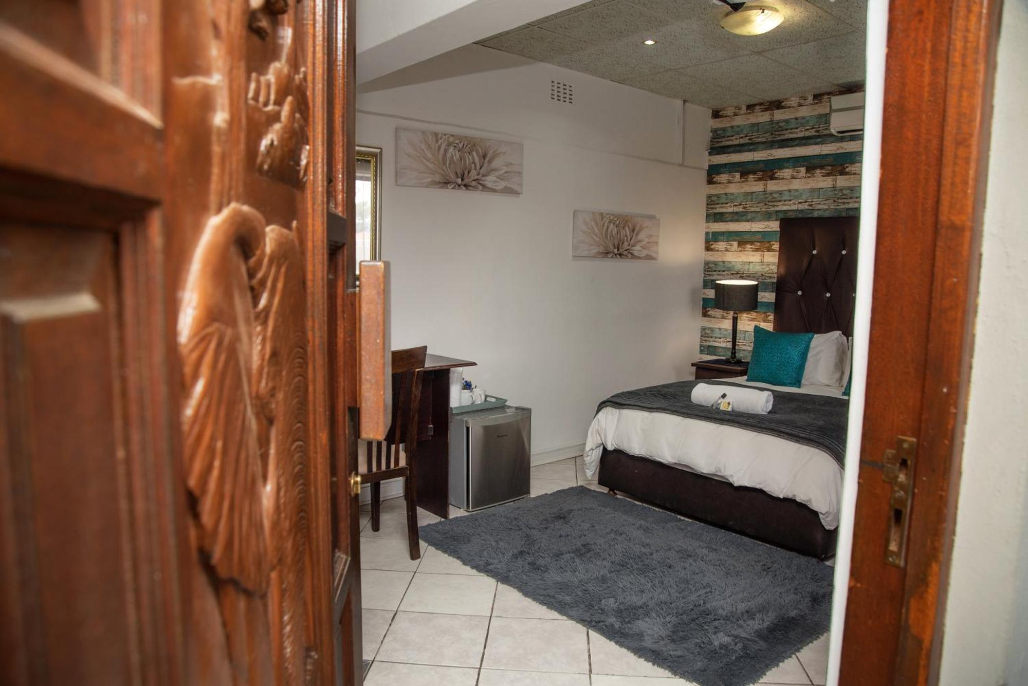 Gold Guest & Conference Bed & Breakfast Welkom Exterior photo